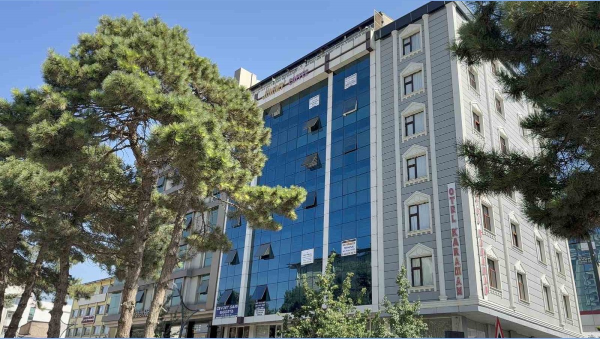 Tatvan'da otellerde doluluk zirve yaptı