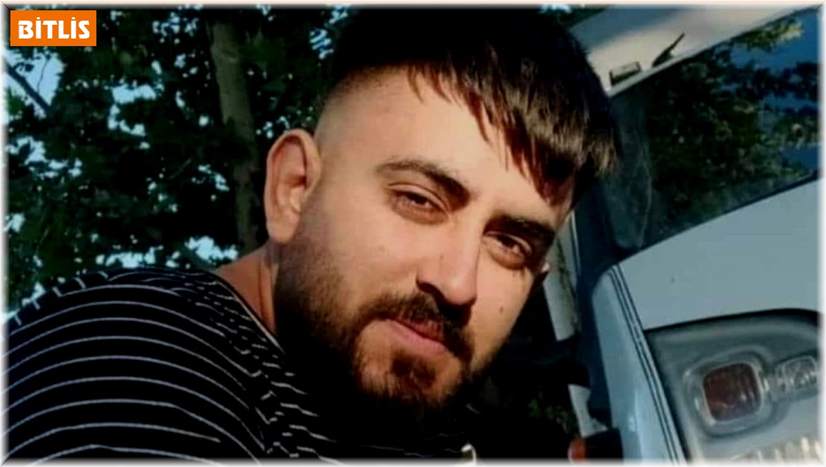 Tatvan'da sobaya dökülen tinerin parlaması ile 1 kişi hayatını kaybetti