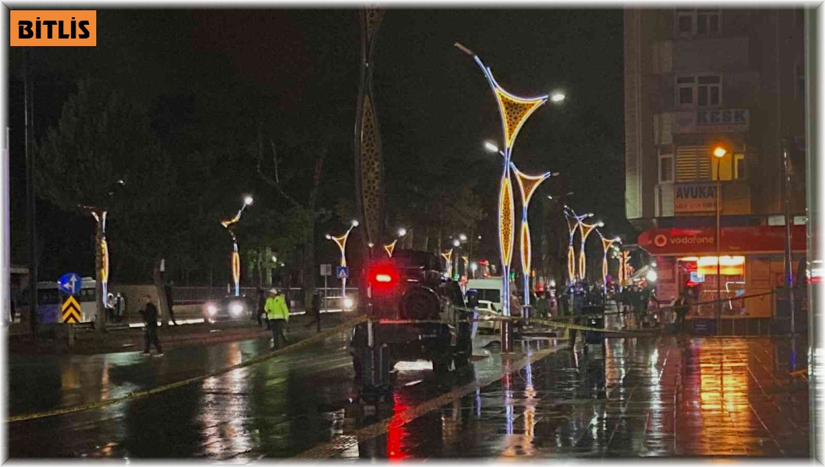 Tatvan'da şüpheli çanta paniği