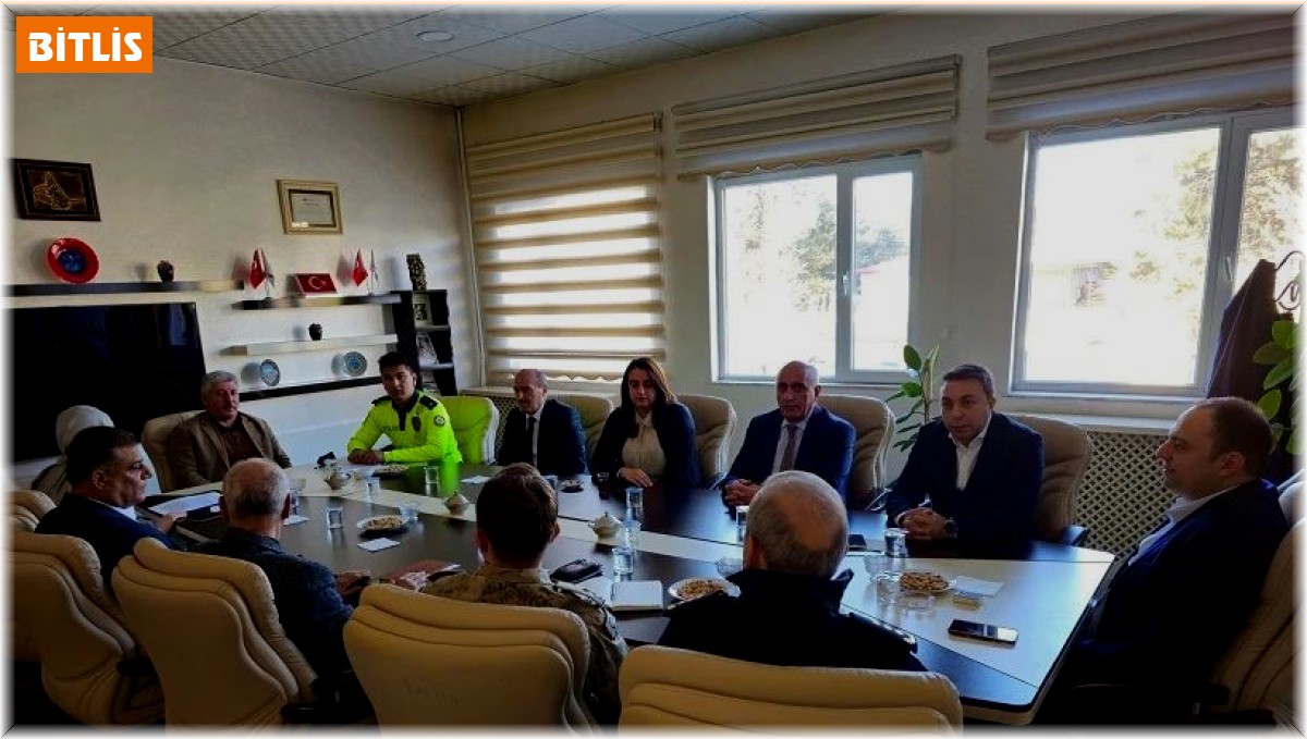 Tatvan'da "Trafik Güvenliği Tedbirleri" toplantısı yapıldı