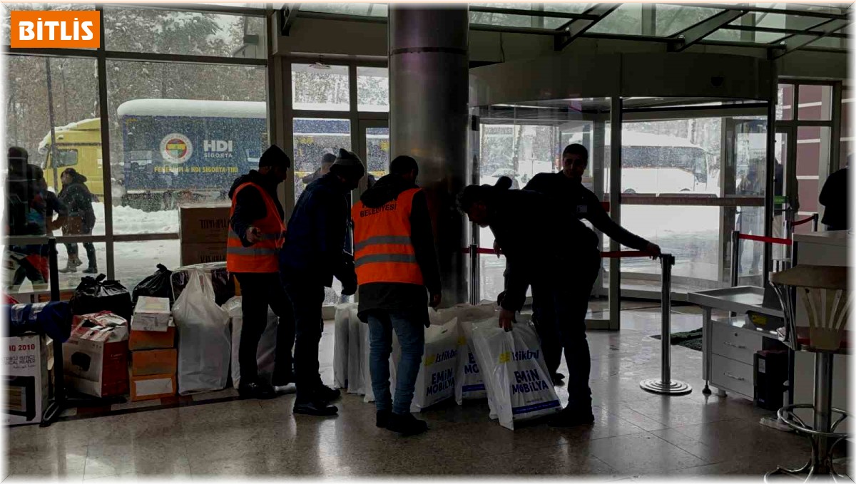 Tatvan'dan deprem bölgesine yardım eli