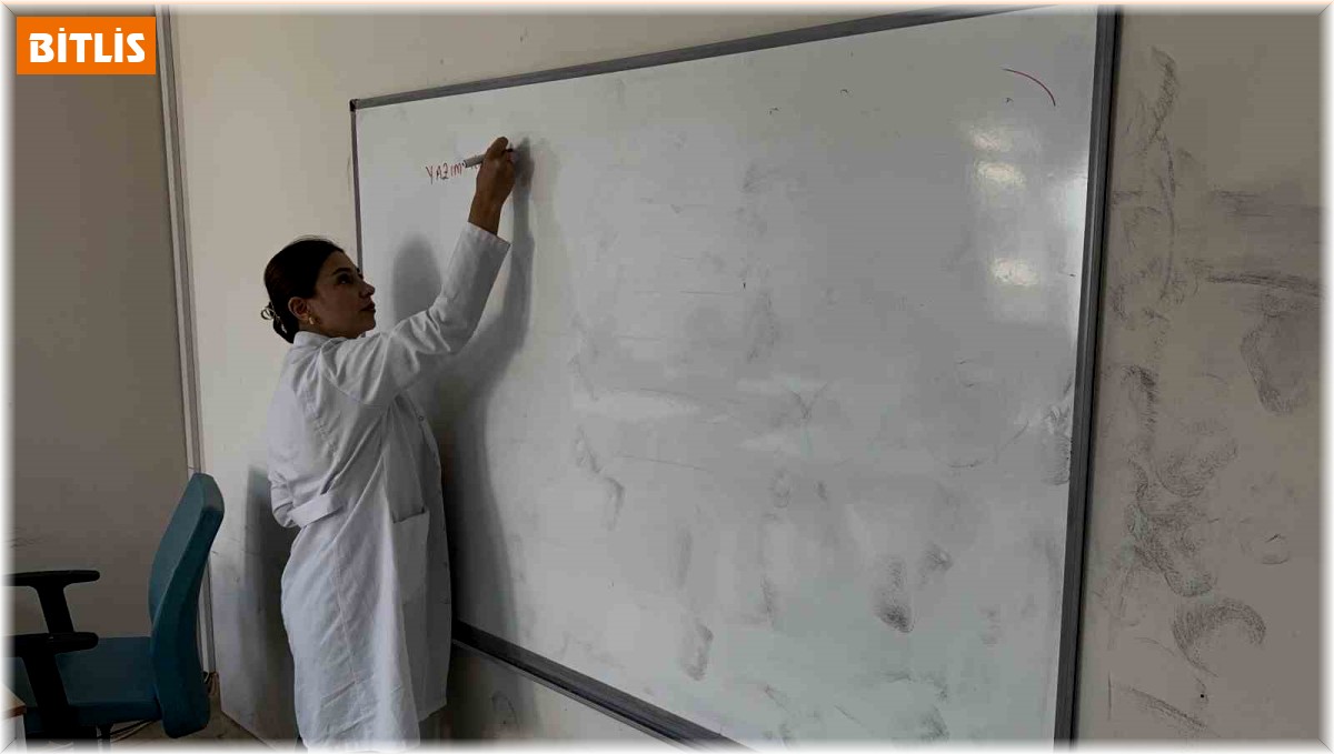 Tatvan Gençlik Merkezindeki KPSS kurslarına yoğun ilgi