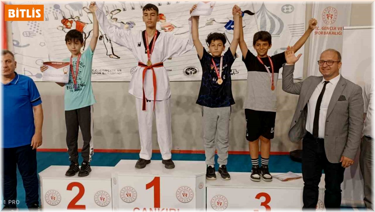 Tatvanlı sporcu Türkiye üçüncüsü oldu