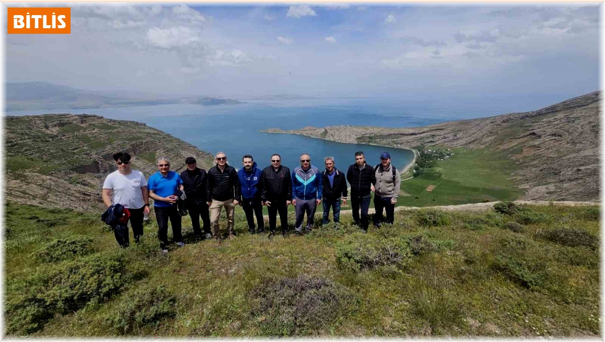 'Tatvanname' kitabı için İncekaya kraterine gezi ve inceleme ziyareti