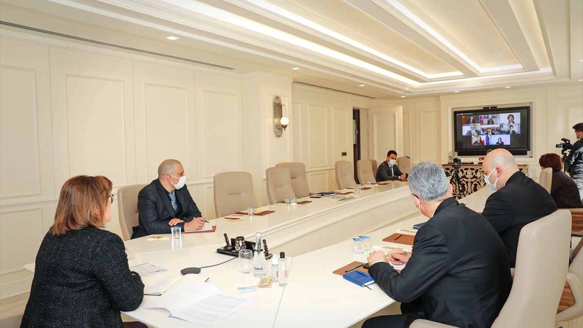 TBB Başkanı Şahin, UNDP toplantısında Suriyeli sığınmacılara yönelik çalışmaları anlattı