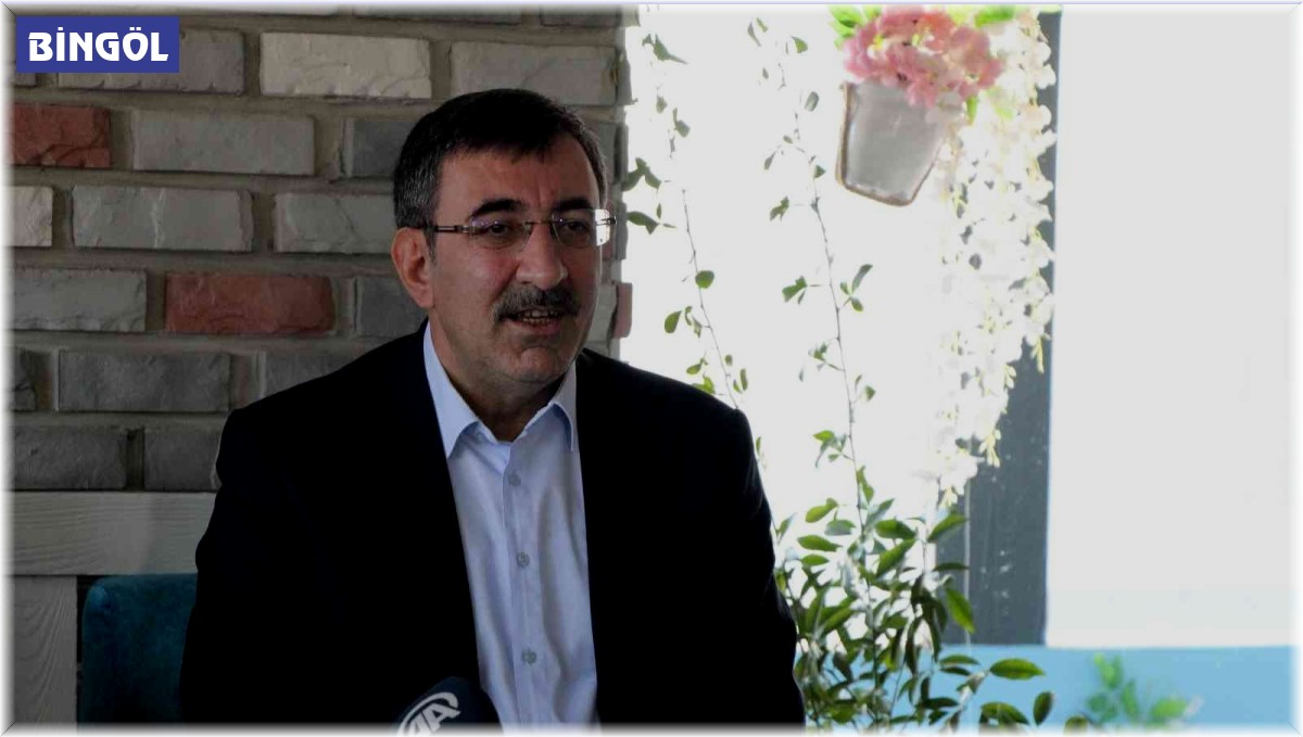 TBMM Plan ve Bütçe Komisyonu Başkanı Yılmaz: "Bingöl'de keşfedilen demir cevheri rezervi için ilk aşamada 550 milyon dolar yatırım öngörülüyor"