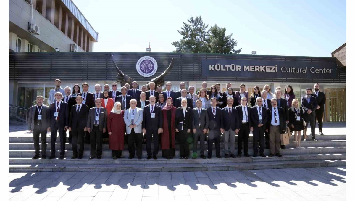 Tek sağlık çalıştayı Atatürk Üniversitesinde başladı