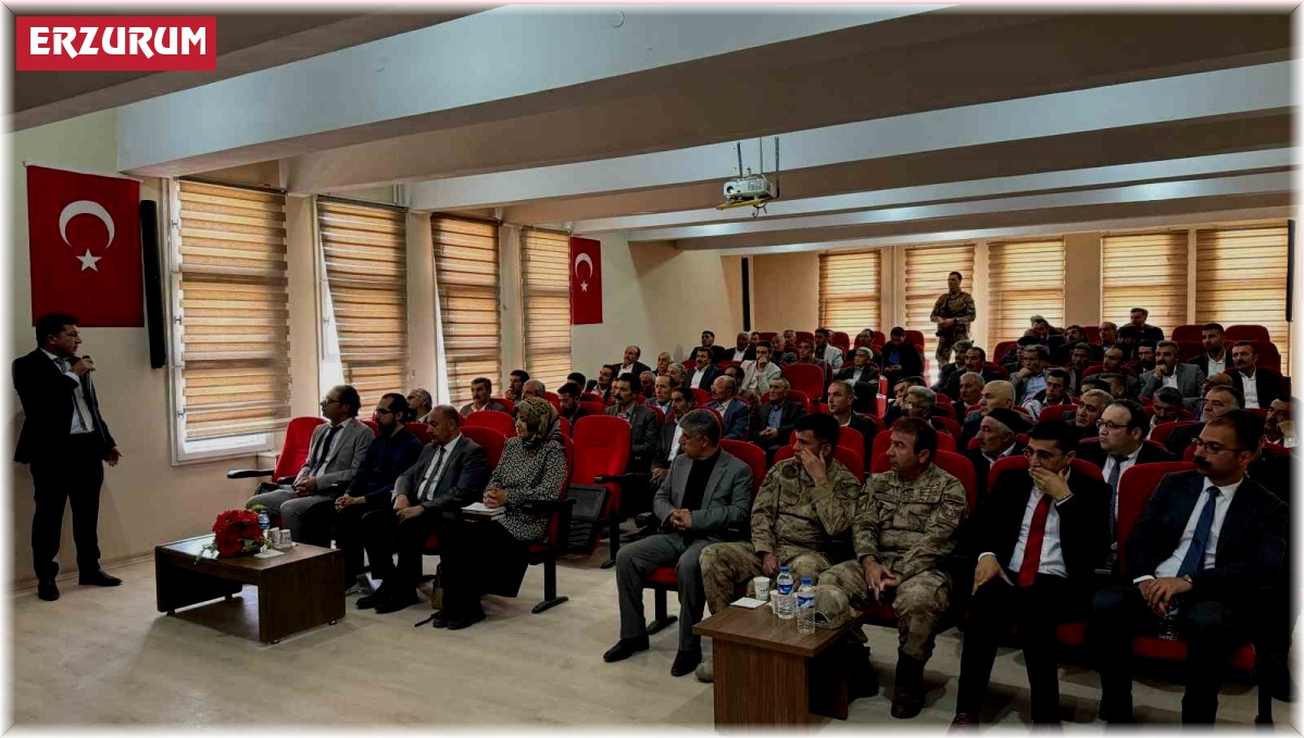 Tekman'da muhtarlara birlik ve beraberlik vurgusu