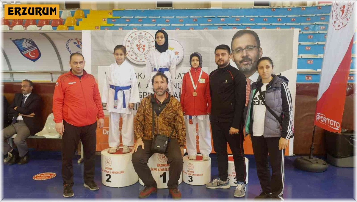 Tekmeler analig finalleri için kalktı