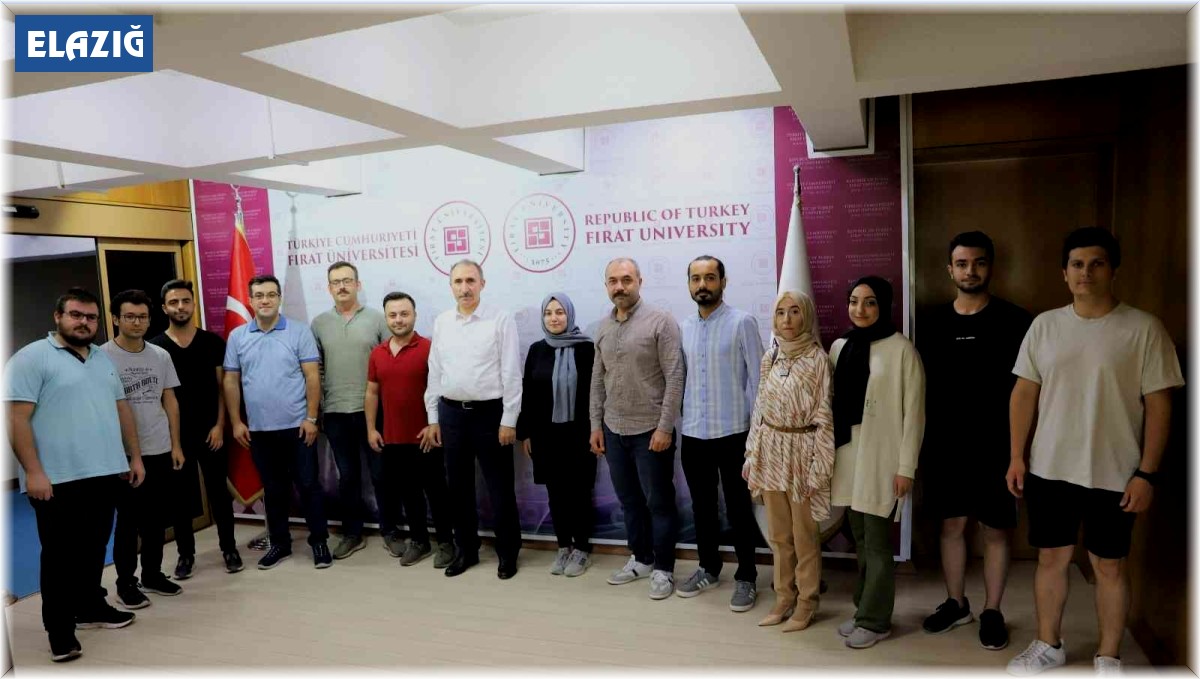 TEKNOFEST finalistleri Rektör Göktaş ile bir araya geldi