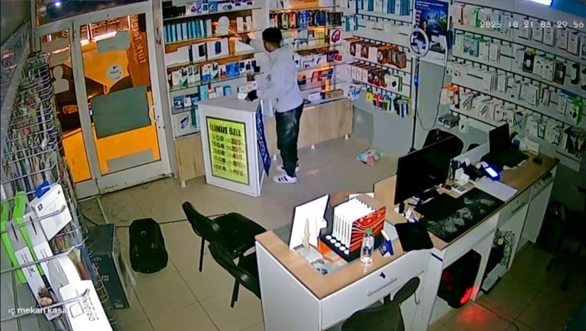 Telefoncuya girip elektronik cihazları çalan hırsız tutuklandı