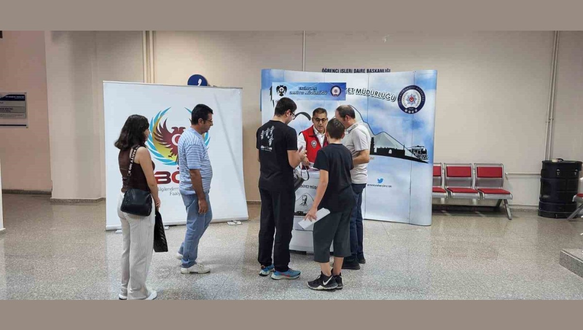 TEM ekipleri üniversiteli gençleri bilgilendirdi