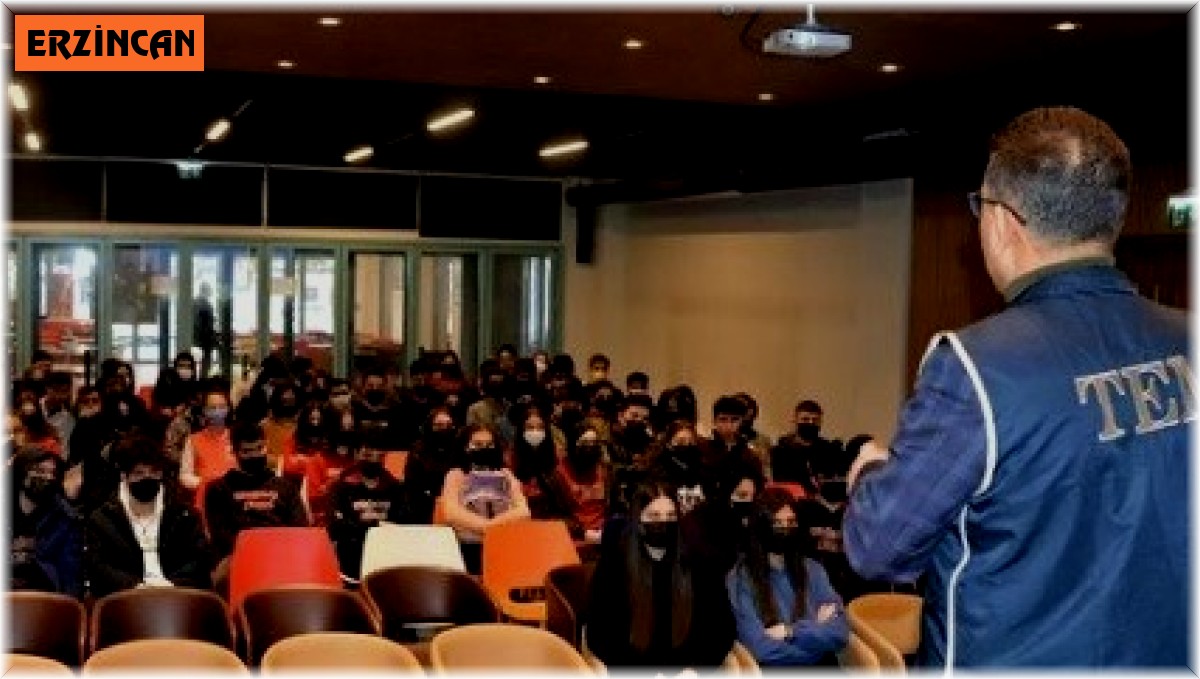 TEM ekiplerinden "Gençlik ve Güvenli Gelecek" eğitimleri
