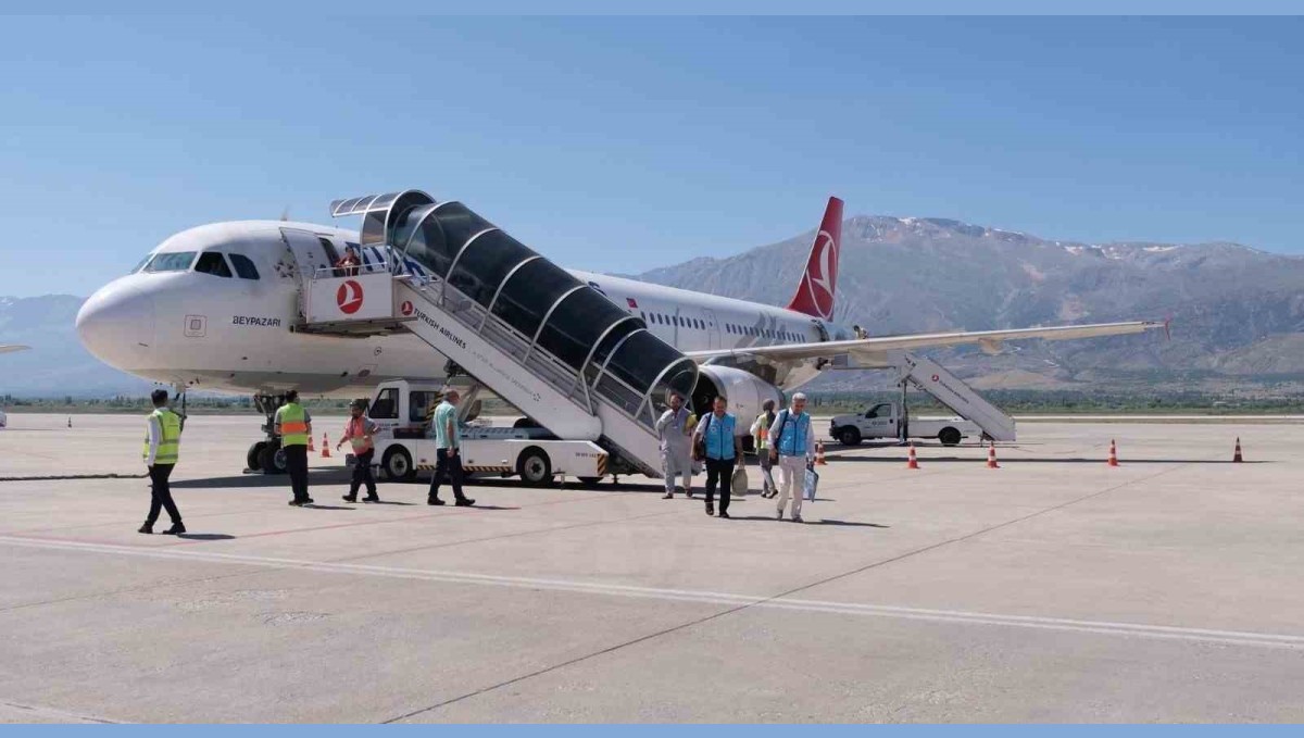Temmuz ayında Erzincan Yıldırım Akbulut Havalimanı'nda 47 bin 939 yolcuya hizmet verildi