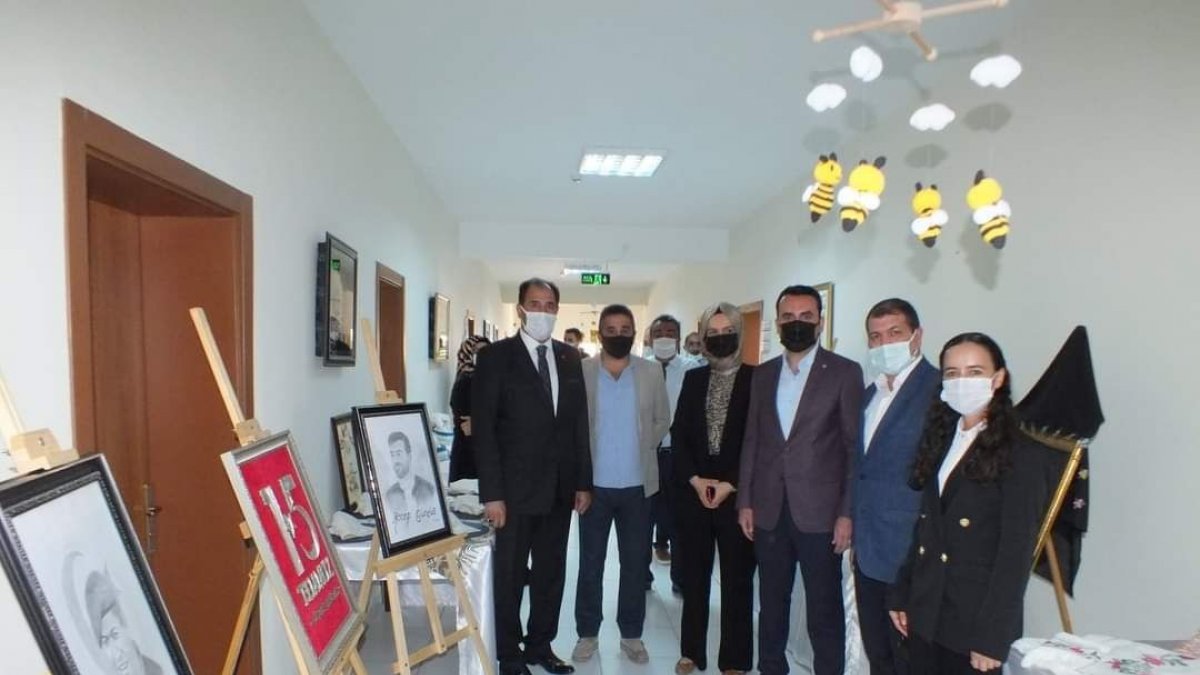 Tercan'da hayat boyu öğrenme sergisi açıldı