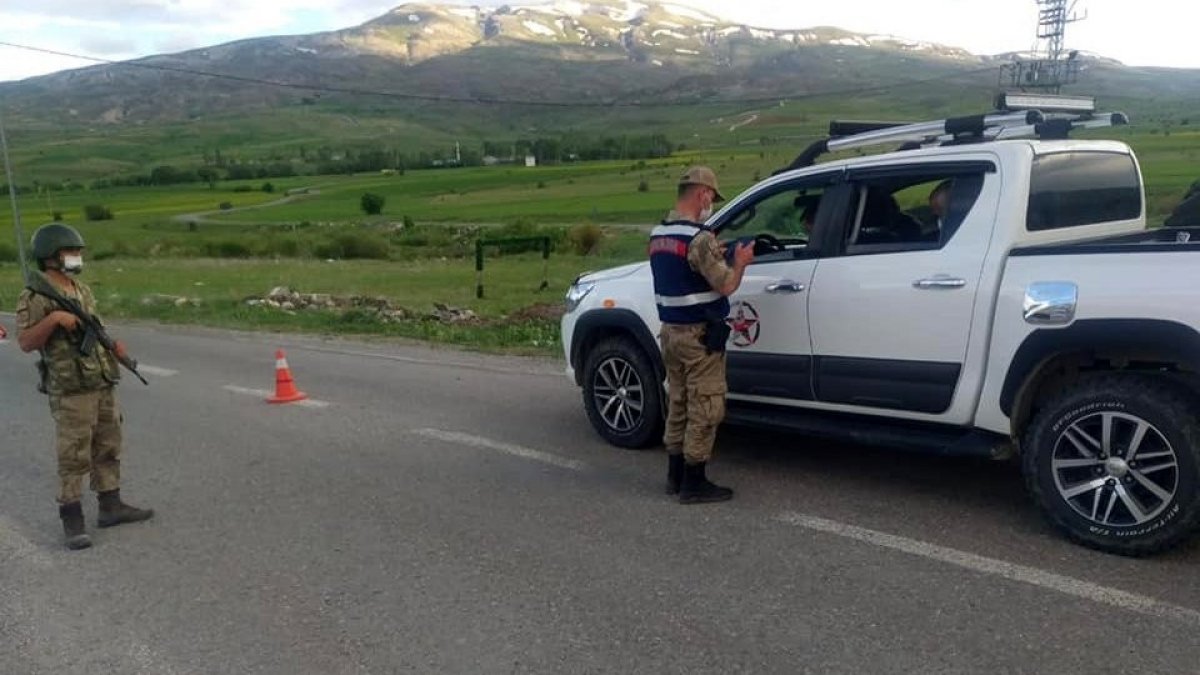 Tercan'da korona virüsle mücadelede denetimler devam ediyor