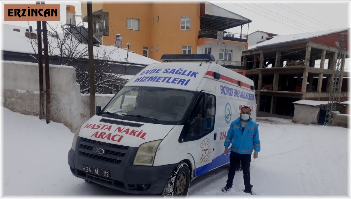 Tercan Devlet Hastanesi Evde Sağlık Hizmetleri ekibi engel tanımıyor