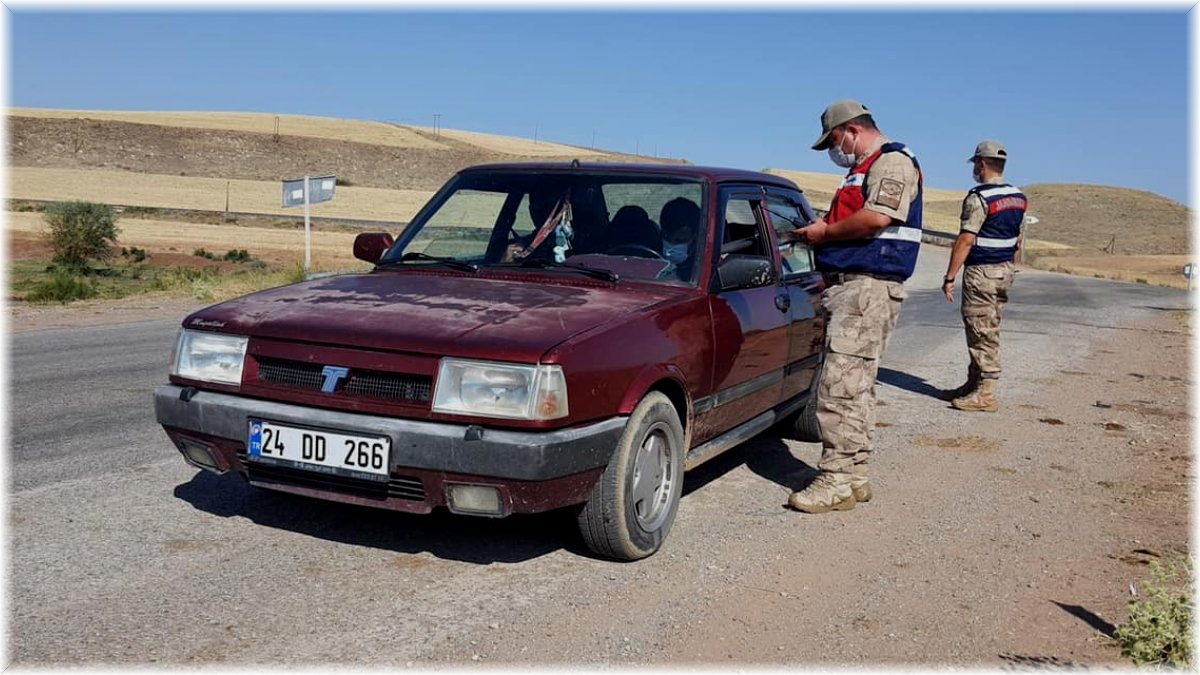 Tercan Salgın Denetim Ekipleri, Covid-19 salgınıyla mücadele çalışmalarına tüm hızıyla devam ediyor