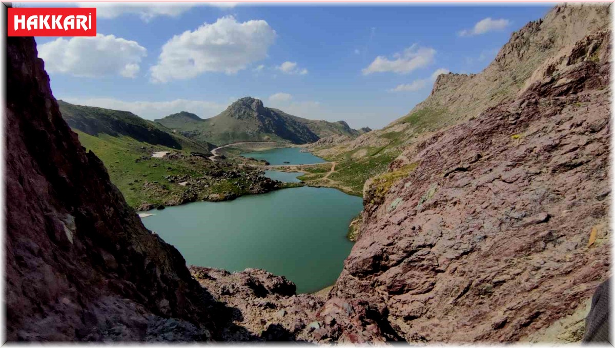 Terörden temizlenen Cilo Dağları ve Sat Buzul Gölleri doğal güzellikleri ile hayran bırakıyor