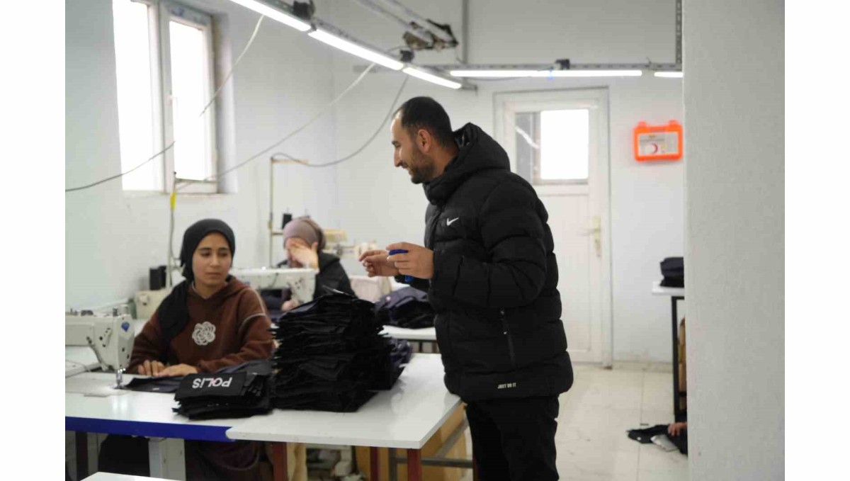 Tersine göç: Metropolden köyüne döndü, kurduğu fabrika ile gençlerin istihdam umudu oldu