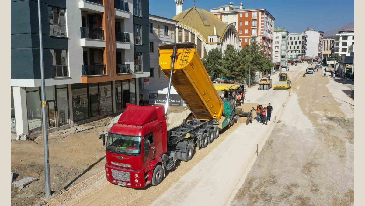 Terzioğlu caddesindeki çalışmalarda sona doğru