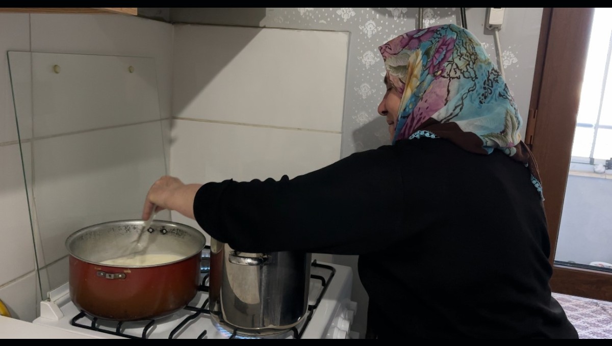 Tezek ve kömürden sonra Yüksekova doğalgaza geçiş yaptı: İftar yemekleri doğalgazla pişirildi