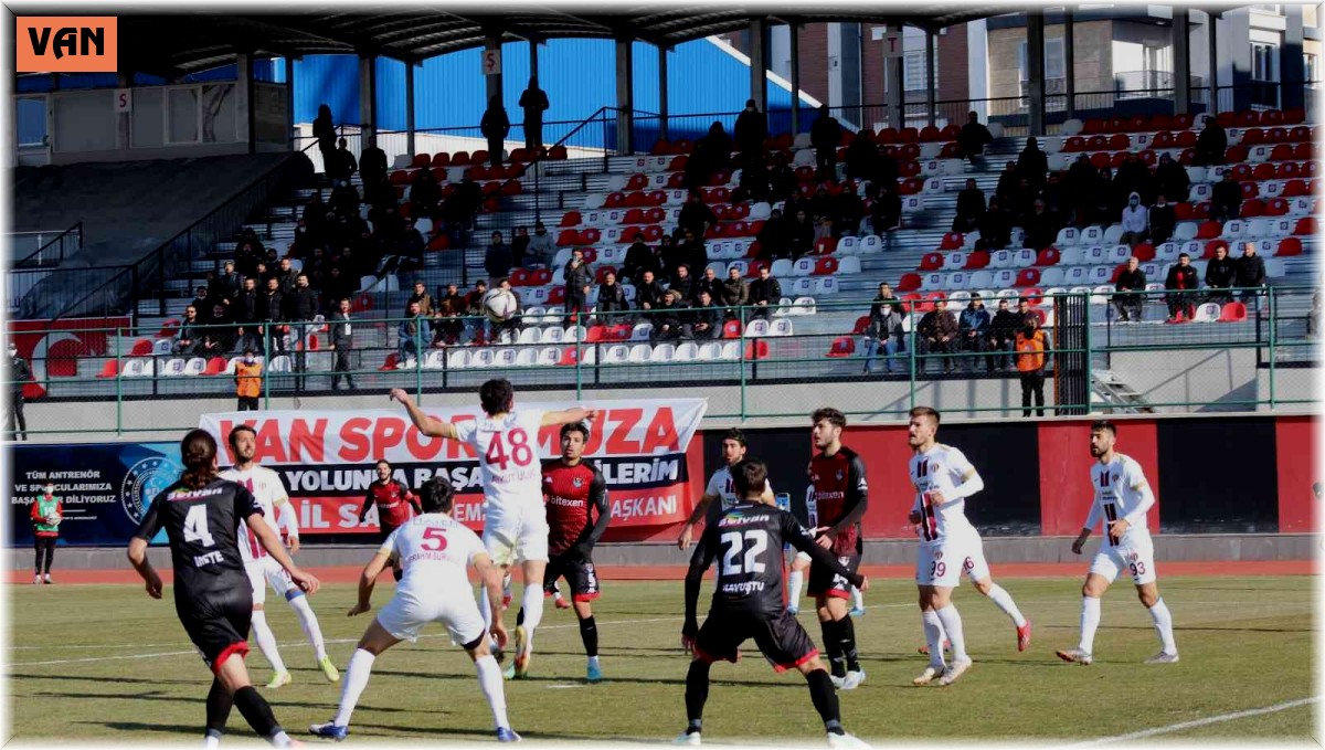 TFF 2. Lig: Vanspor FK: 3 - İnegölspor: 1