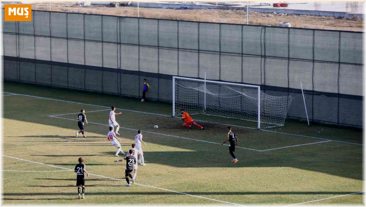 TFF 3. Lig: 1984 Muşspor: 1 - Kepez Belediyespor: 2