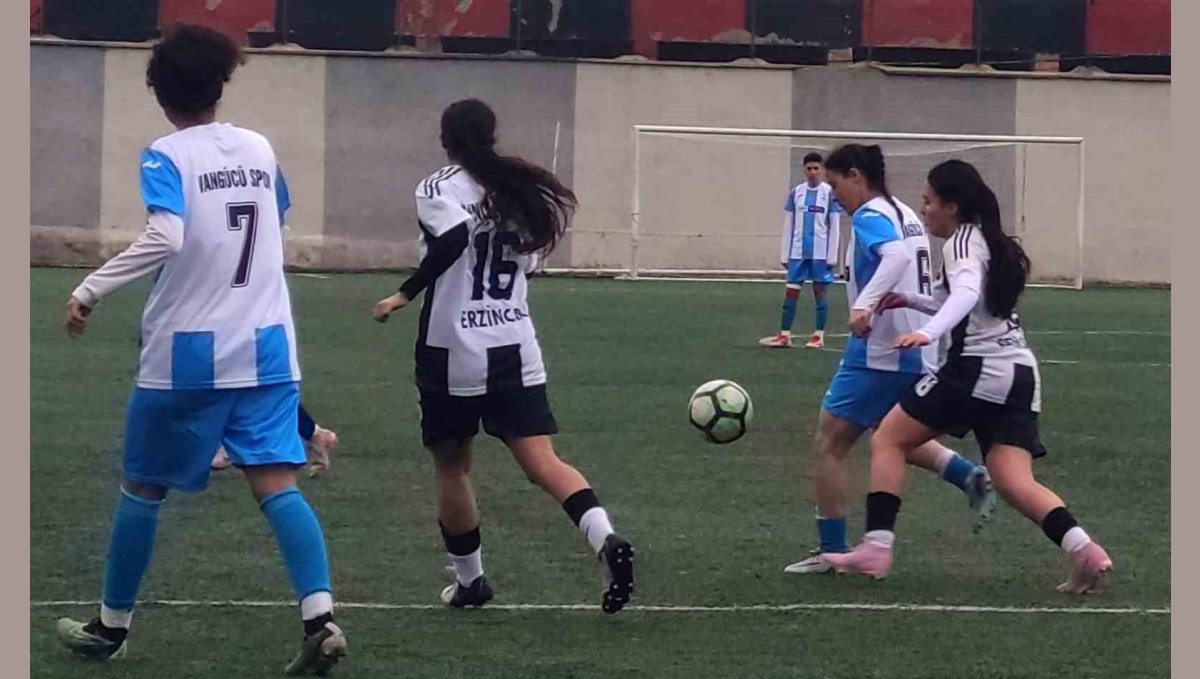 TFF Kadınlar 2. Lig: Vangücü SK: 8 - Erzincan Gençler Gücüspor: 0