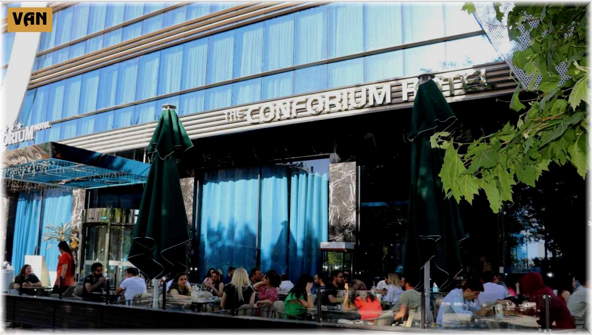 The Conforium Van Hotel gelen her misafirlerini en üst düzeyde ağırlıyor