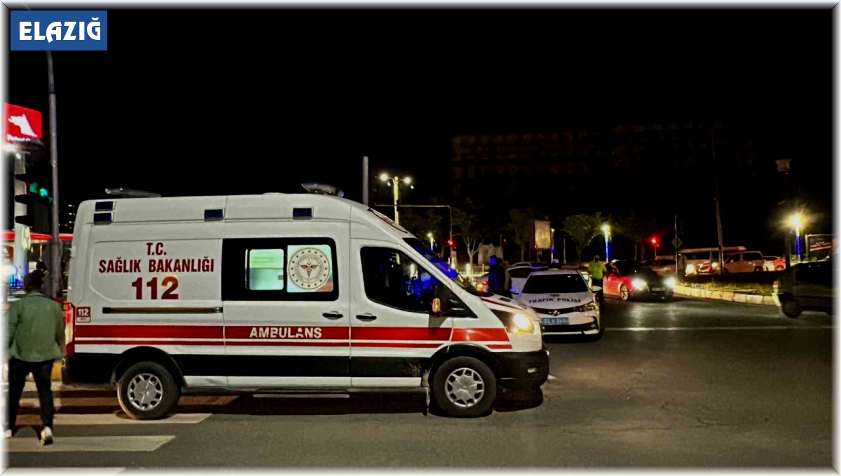 Tır ile otomobil çarpıştı:1 yaralı