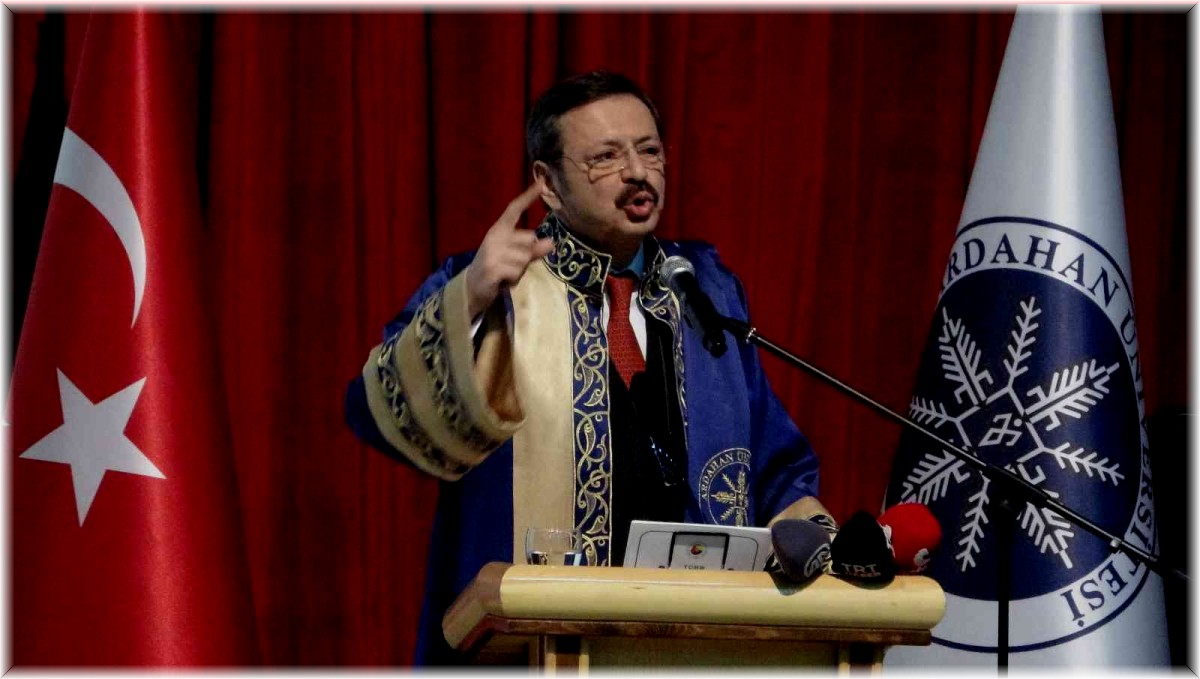 TOBB Başkanı Hisarcıklıoğlu'na Ardahan'da fahri doktora unvanı verildi