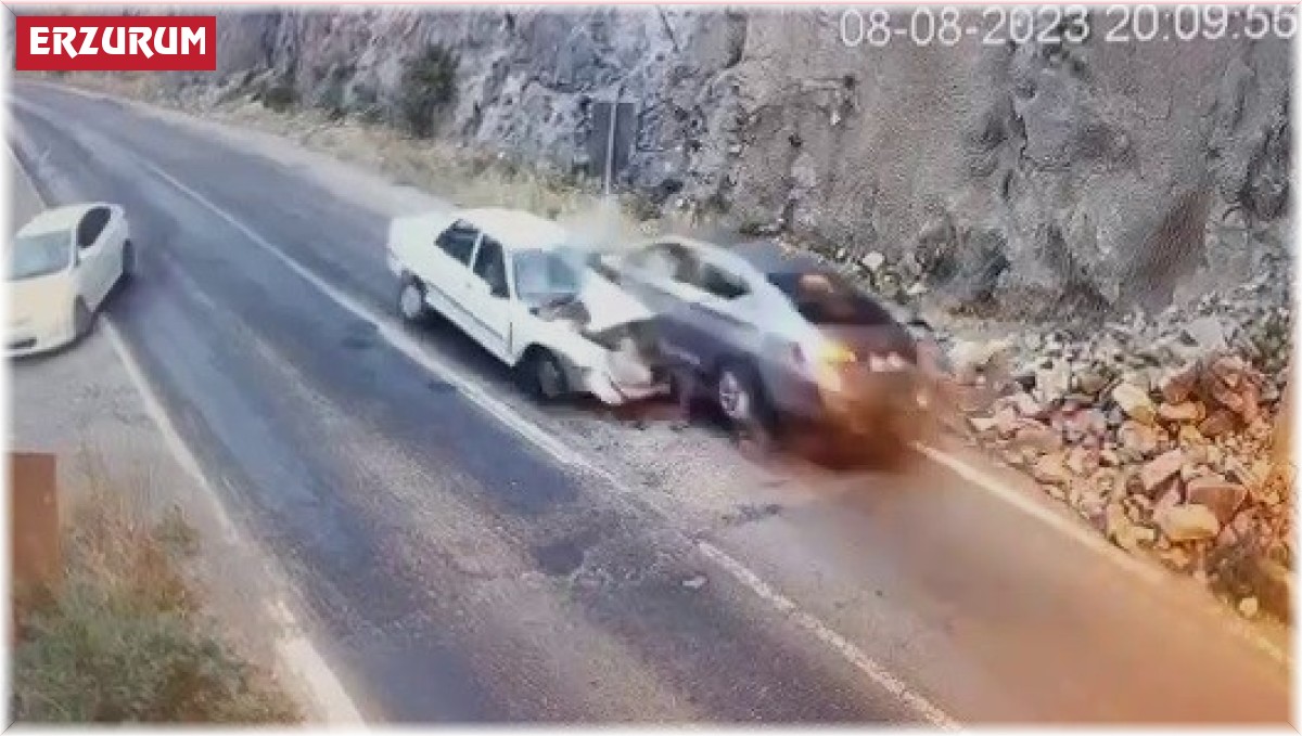 Trafik kazası güvenlik kamerasına yansıdı