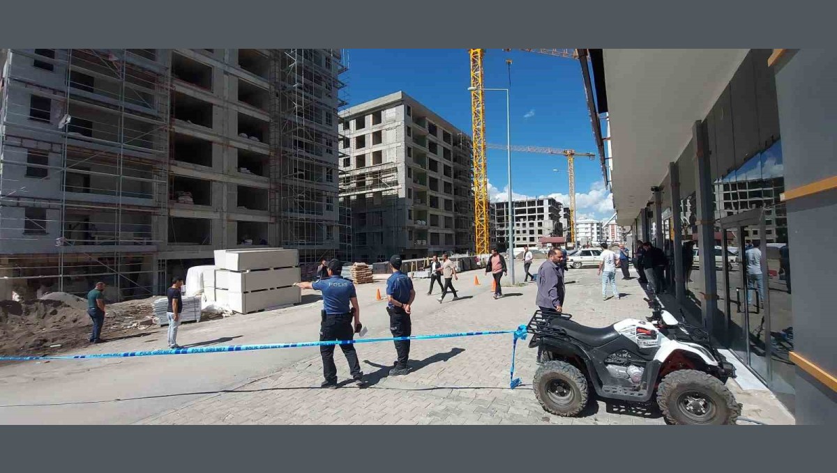 Trafik kazasıyla başlayan kavga büyüdü, sonrasında silahlar konuştu