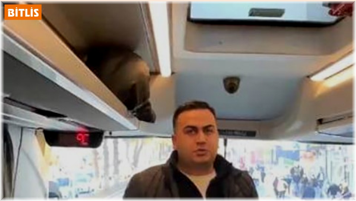 Trafik polisi otobüse yolcu gibi binerek sürücüyü denetledi