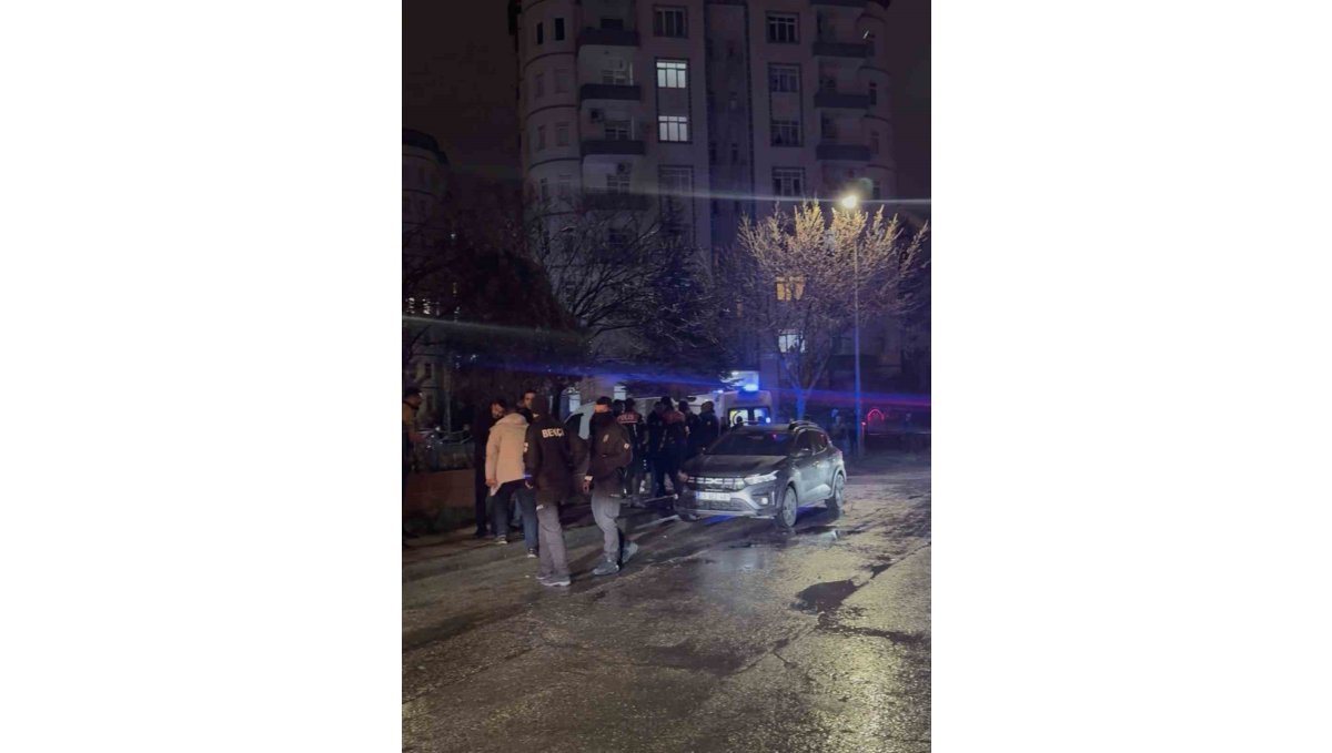 Trafikte başlayan tartışma kavgaya döndü: 10 gözaltı