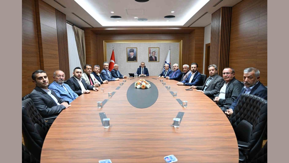 TSO heyeti Vali Seddar Yavuz ile bir araya geldi