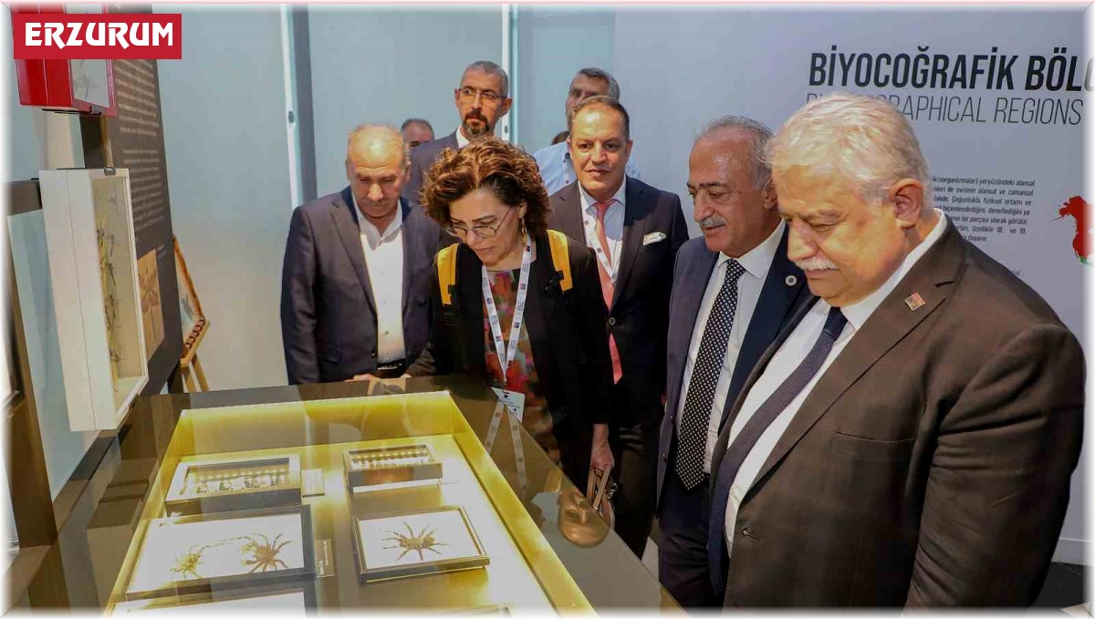 TÜBA Başkanı Şeker ile beraberindeki heyet, Biyoçeşitlilik merkezini ziyaret etti