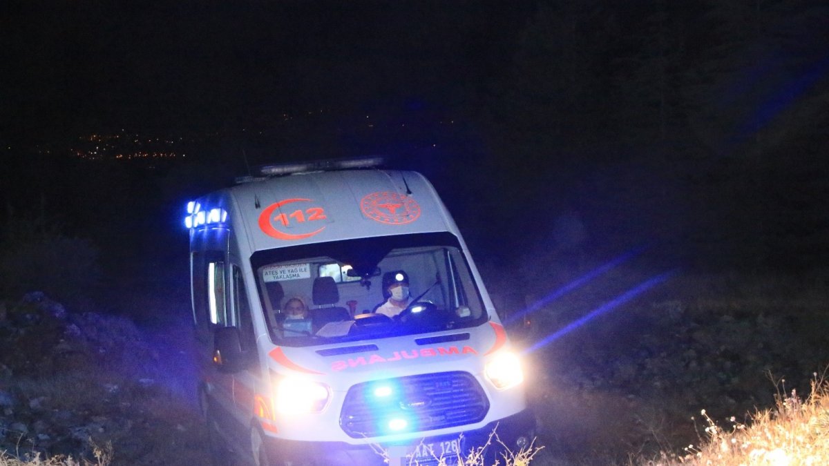 Tüfekle vurulan genç kız hayatını kaybetti