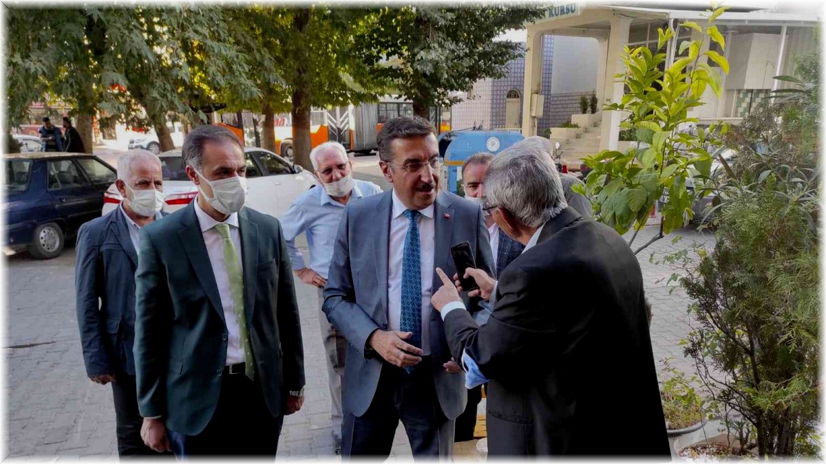 Tüfenkci: "Esnafımızın yanındayız"