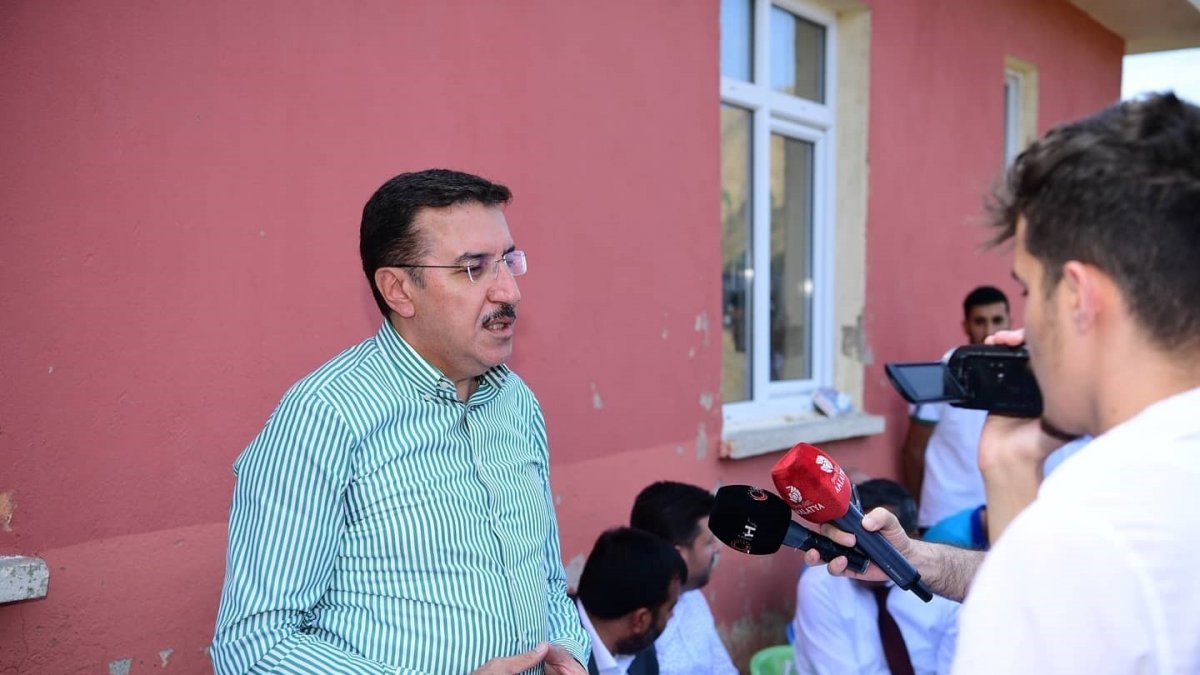 Tüfenkci : "Türkiye'de çok oyunlar oynanıyor ve çok hesaplar yapılıyor"