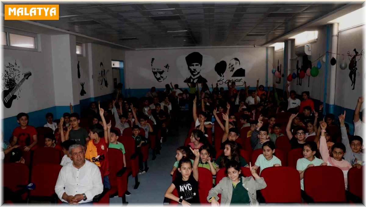 TÜİK'in çocuk portalı Malatya'da öğrencilerine tanıtıldı