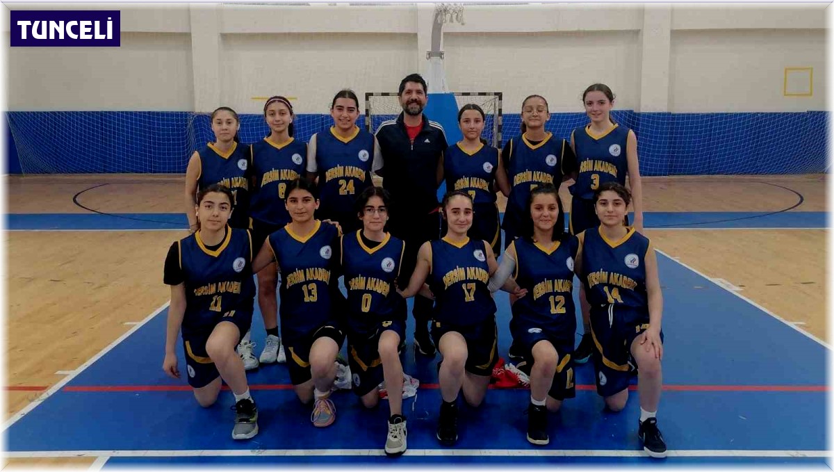 Tunceli basketbol kız takımı Türkiye yarı finallerinde