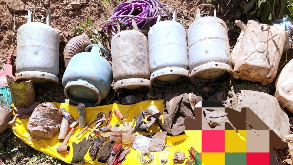 Tunceli'de 2 sığınak içerisinde mühimmat ele geçirildi