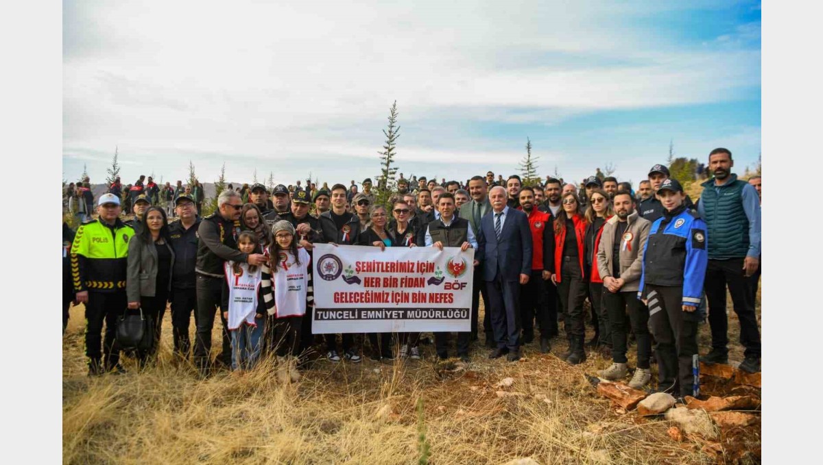 Tunceli'de 3 bin fidan toprakla buluştu