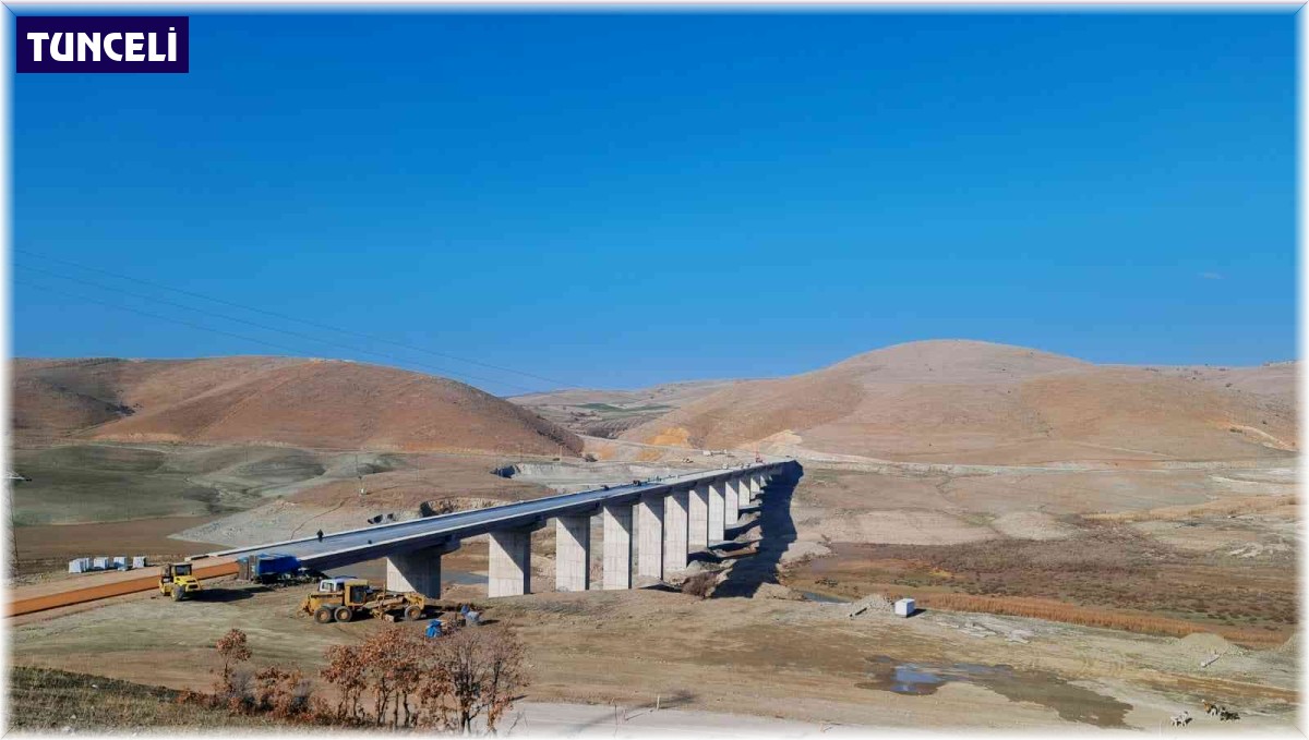 Tunceli'de 4 ilçeyi birbirine bağlayan köprü bitmek üzere