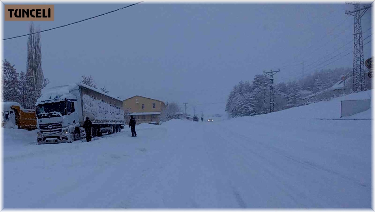Tunceli'de 78 köy yolu ulaşıma kapandı