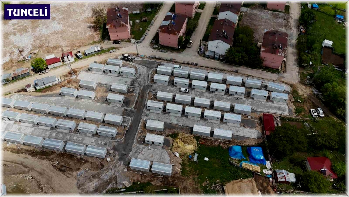 Tunceli'de ağır hasarlı bina tek dokunuşta yerle bir oldu