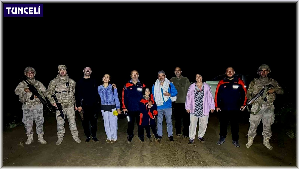 Tunceli'de çamura saplanıp mahsur kalan 5 kişiyi AFAD kurtardı