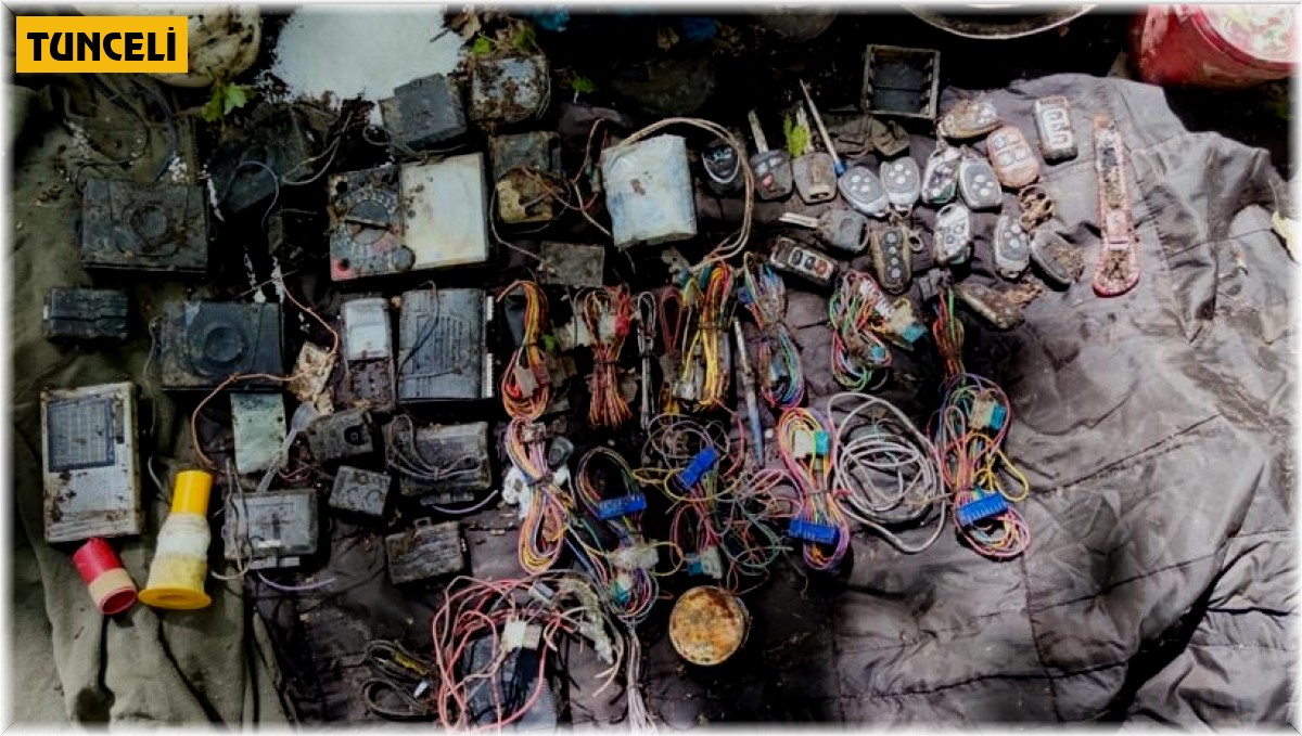 Tunceli'de çok sayıda mühimmat ve yaşam malzemesi ele geçirildi